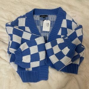 Never worn before sweater